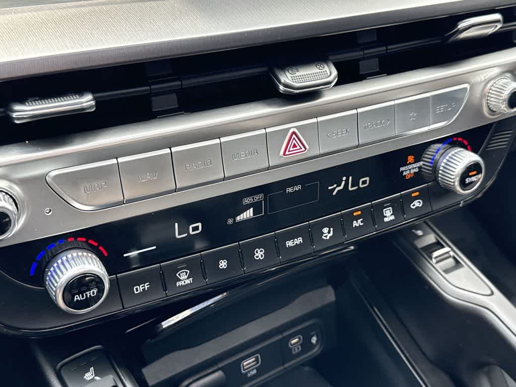 Thumbnail: 2024 Kia Telluride - 20