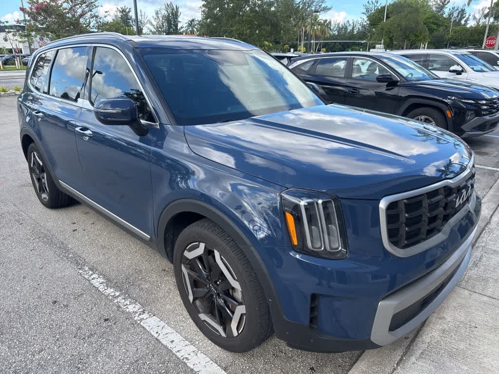 Thumbnail: 2023 Kia Telluride - 5