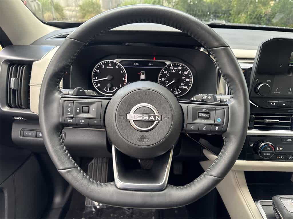 Thumbnail: 2023 Nissan Pathfinder - 15