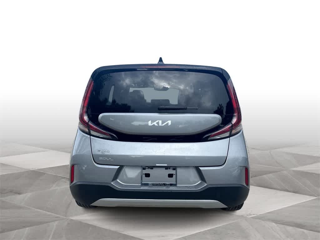 2023 Kia Soul LX 7