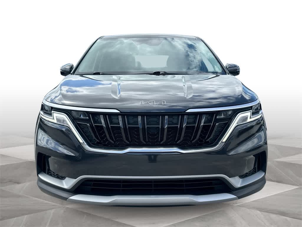 Thumbnail: 2023 Kia Carnival - 3