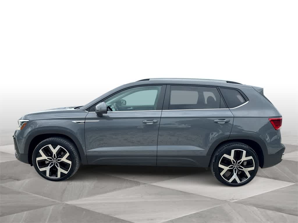 Thumbnail: 2023 Volkswagen Taos - 5