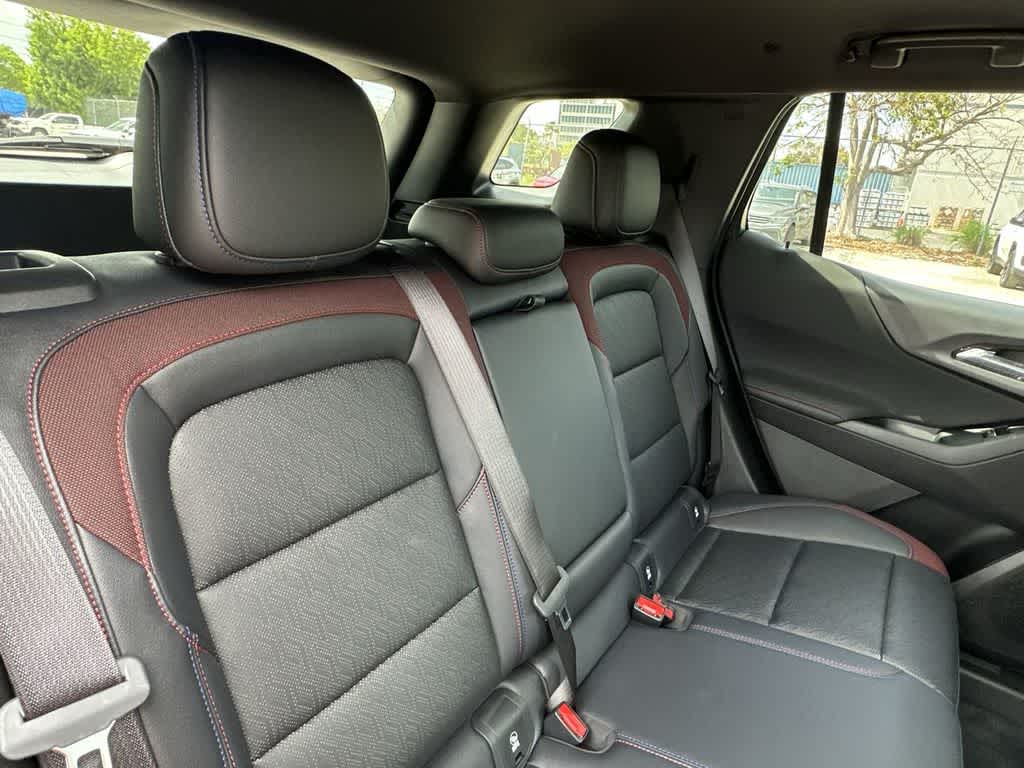 Thumbnail: 2026 Chevrolet Equinox - 26