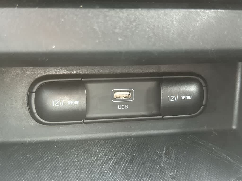 Thumbnail: 2024 Kia Seltos - 17