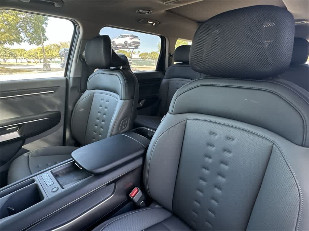 Thumbnail: 2026 Kia EV9 - 14