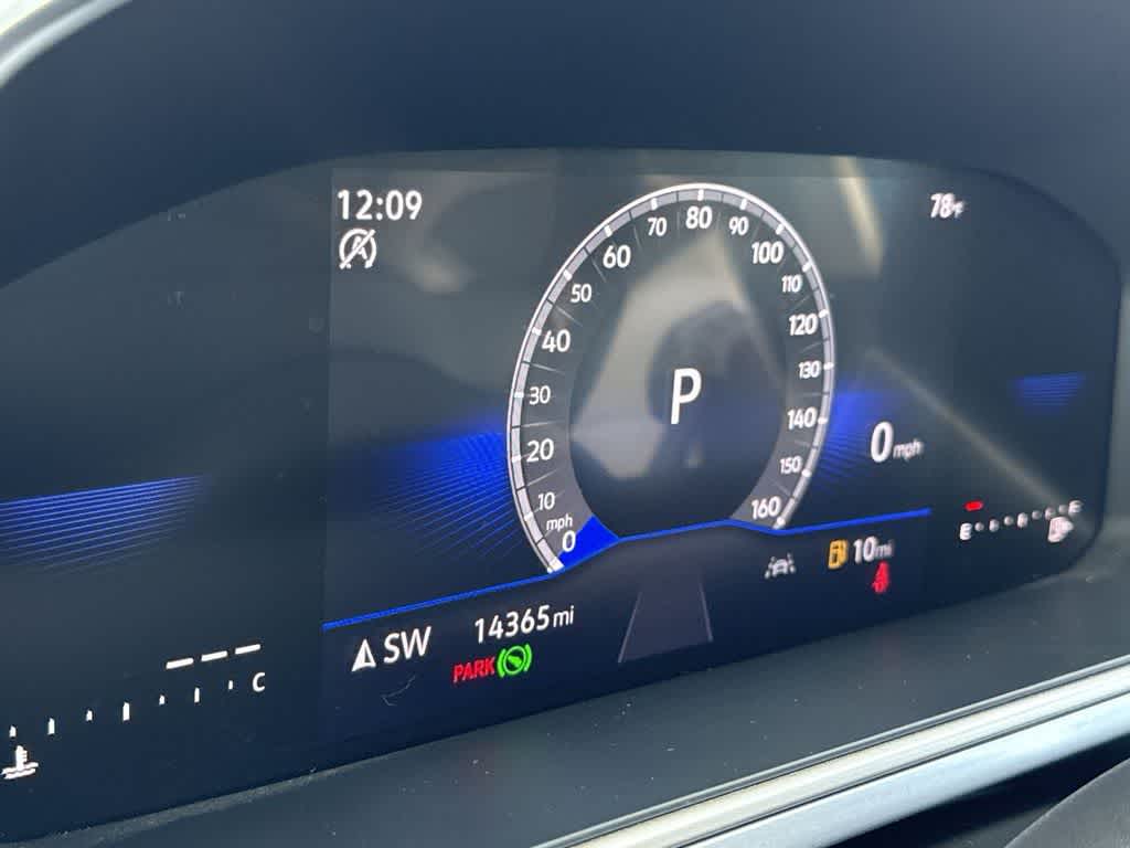 Thumbnail: 2025 Volkswagen Taos - 16