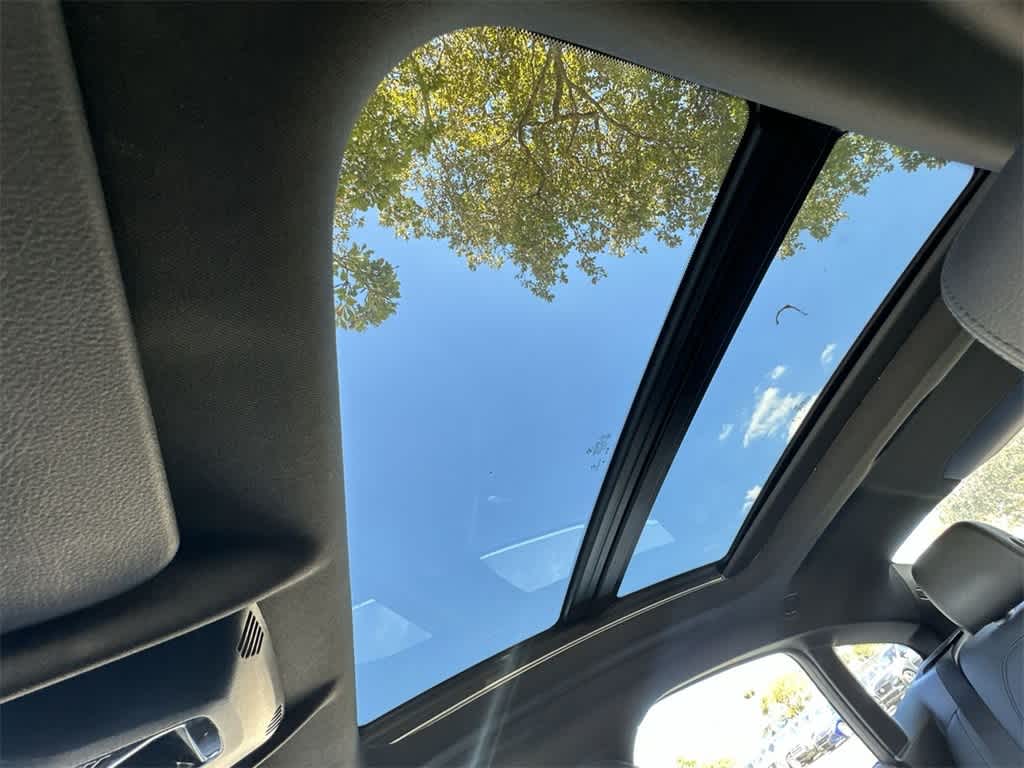 Thumbnail: 2024 BMW 2 Series - 17