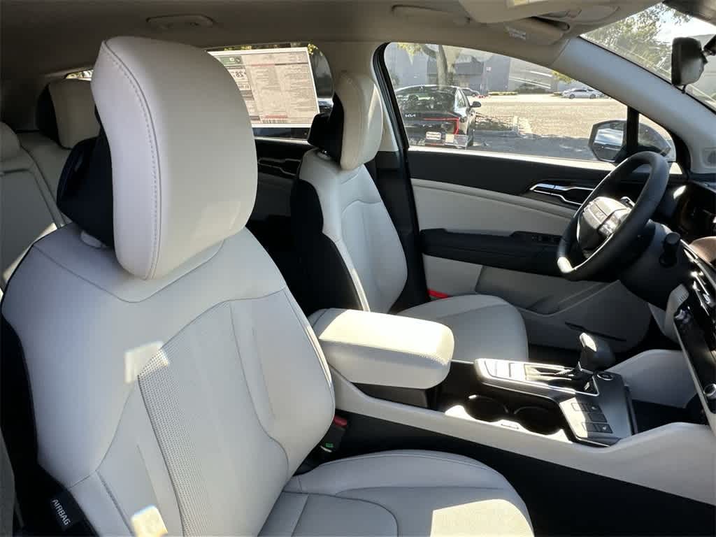 Thumbnail: 2026 Kia Sportage - 27