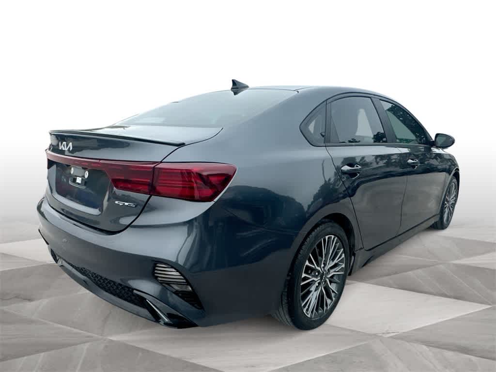 Thumbnail: 2024 Kia Forte - 8