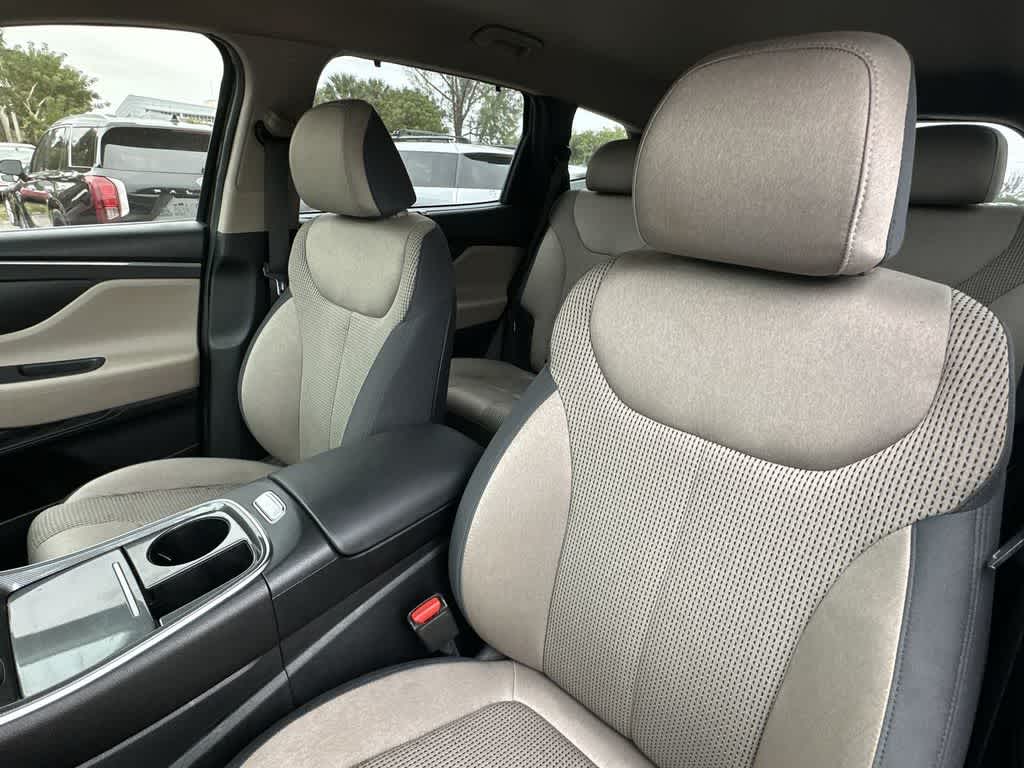 Thumbnail: 2021 Hyundai Santa Fe - 14