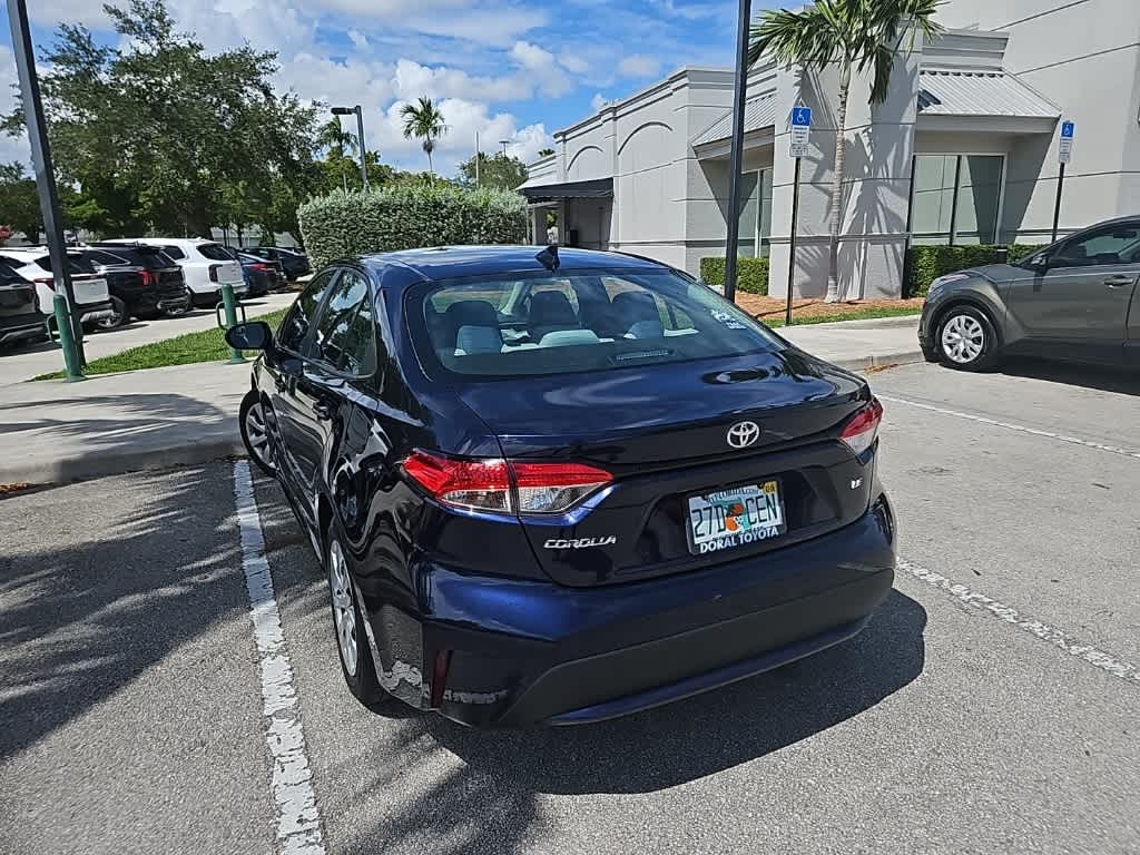 Thumbnail: 2022 Toyota Corolla - 17