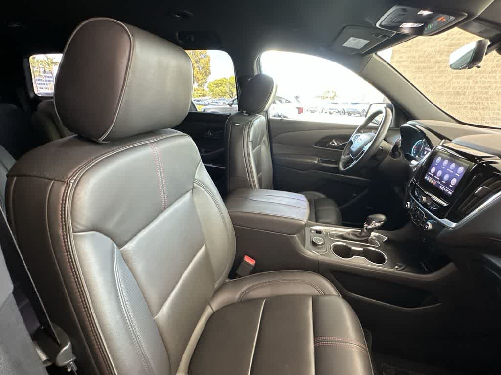 Thumbnail: 2023 Chevrolet Traverse - 27