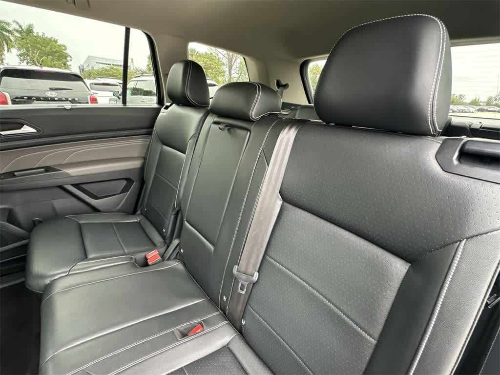 Thumbnail: 2022 Volkswagen Atlas - 22