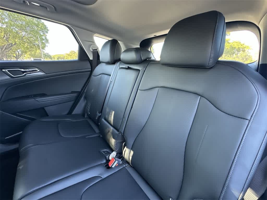 Thumbnail: 2026 Kia Sportage - 22