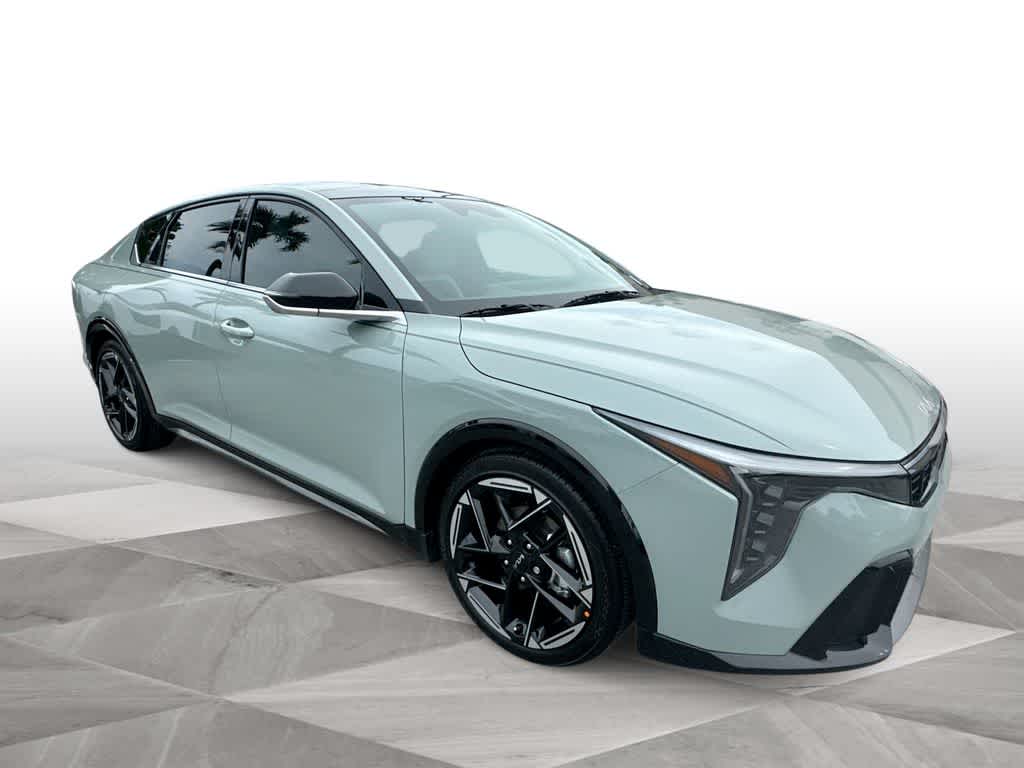 Thumbnail: 2026 Kia K4 - 2