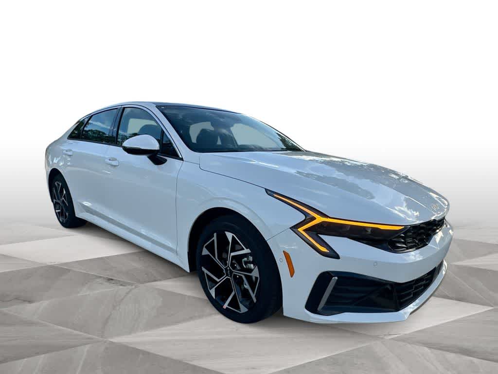 Thumbnail: 2026 Kia K5 - 2