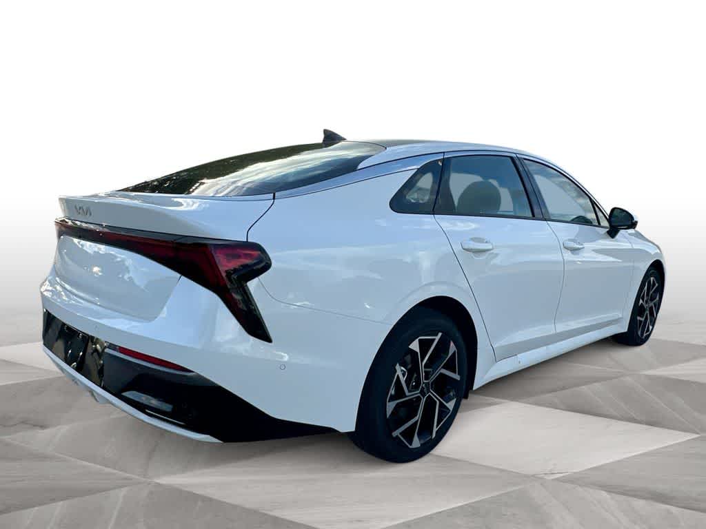 Thumbnail: 2026 Kia K5 - 8