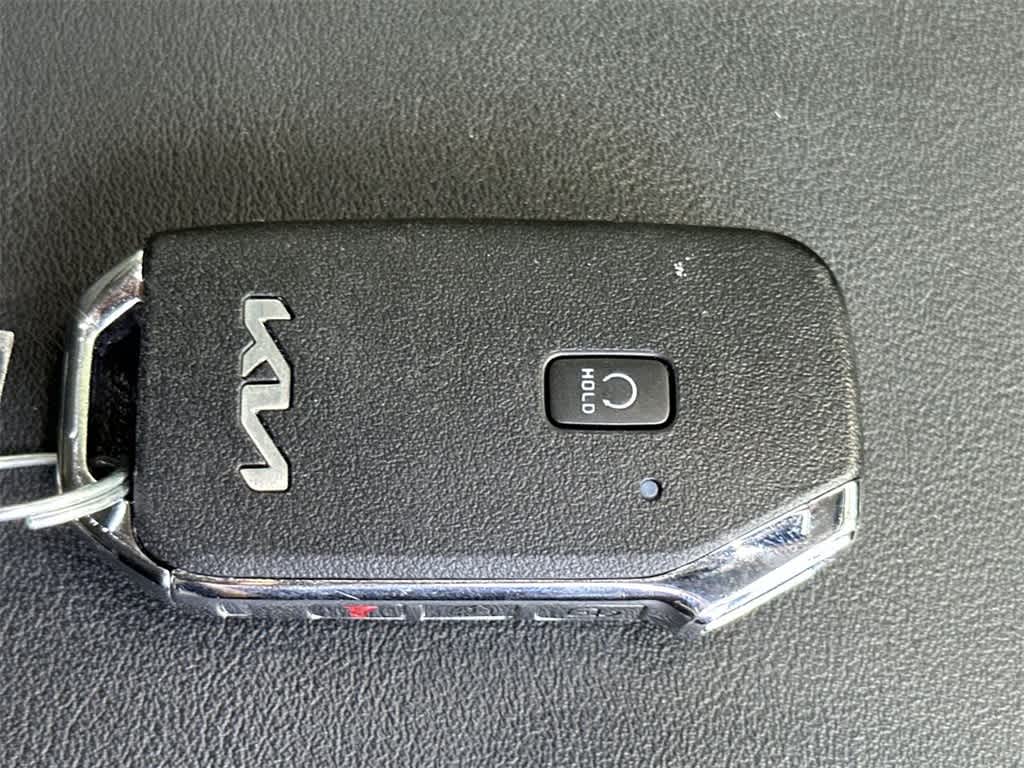 Thumbnail: 2025 Kia Seltos - 28