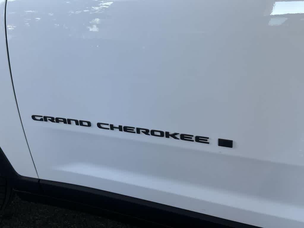Thumbnail: 2025 Jeep Grand Cherokee - 11