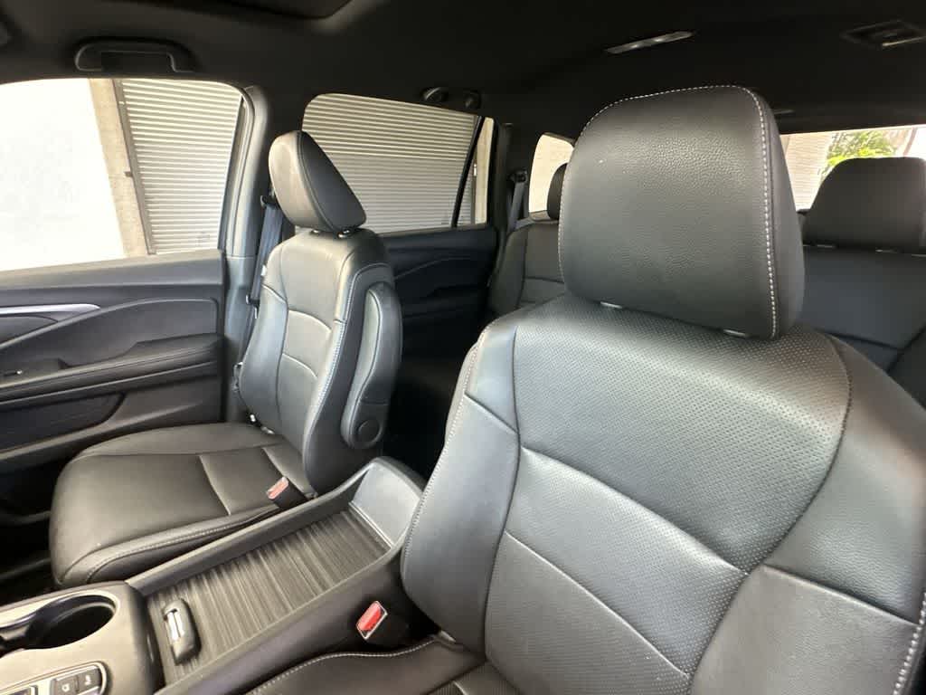 Thumbnail: 2023 Honda Passport - 14