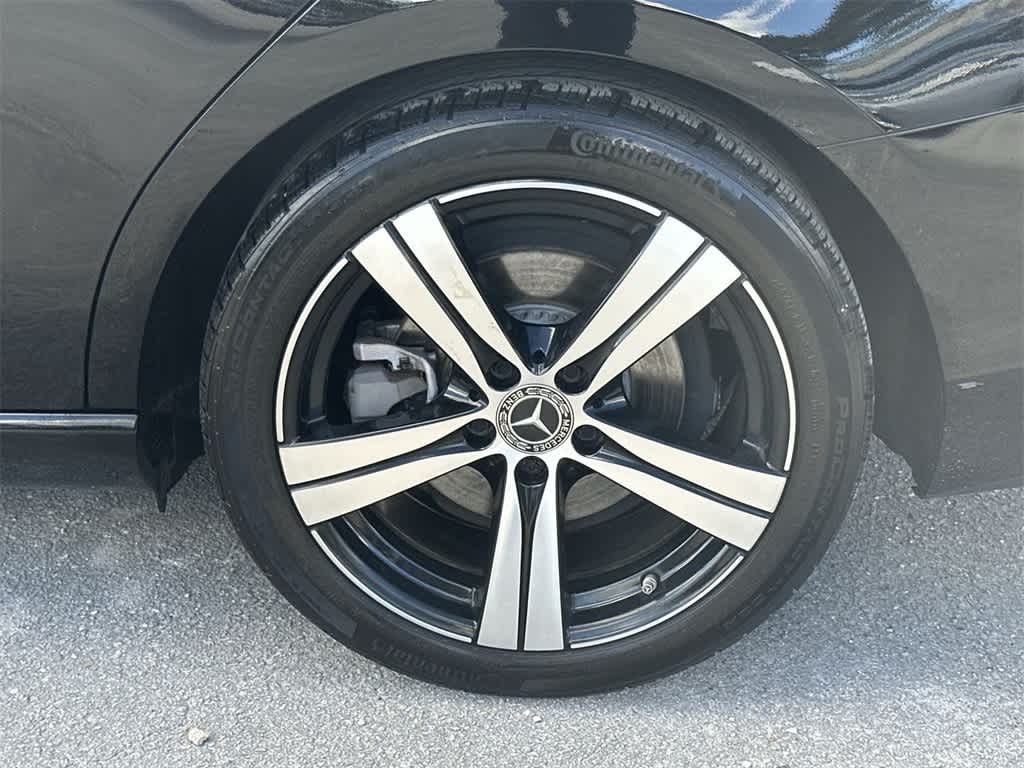 Thumbnail: 2022 Mercedes-Benz C-Class - 11