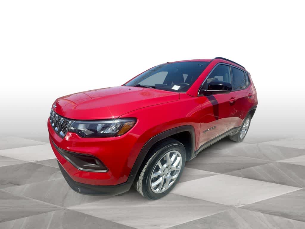 Thumbnail: 2023 Jeep Compass - 4