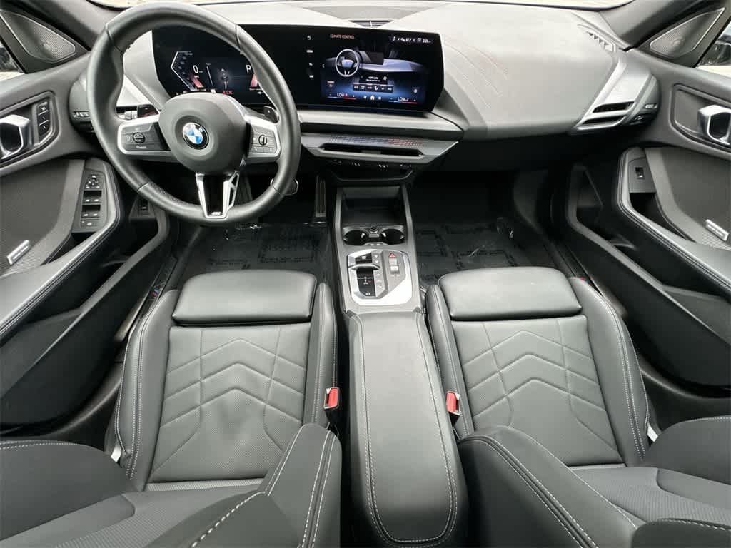 Thumbnail: 2025 BMW 2 Series - 24