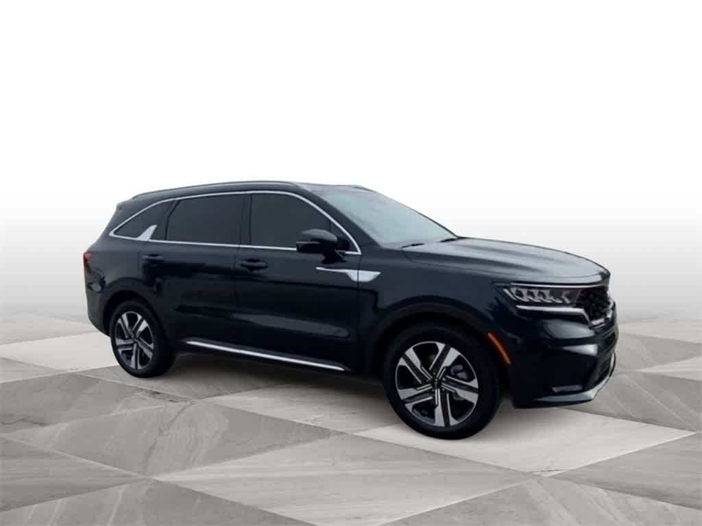 Thumbnail: 2024 Kia Sorento - 3