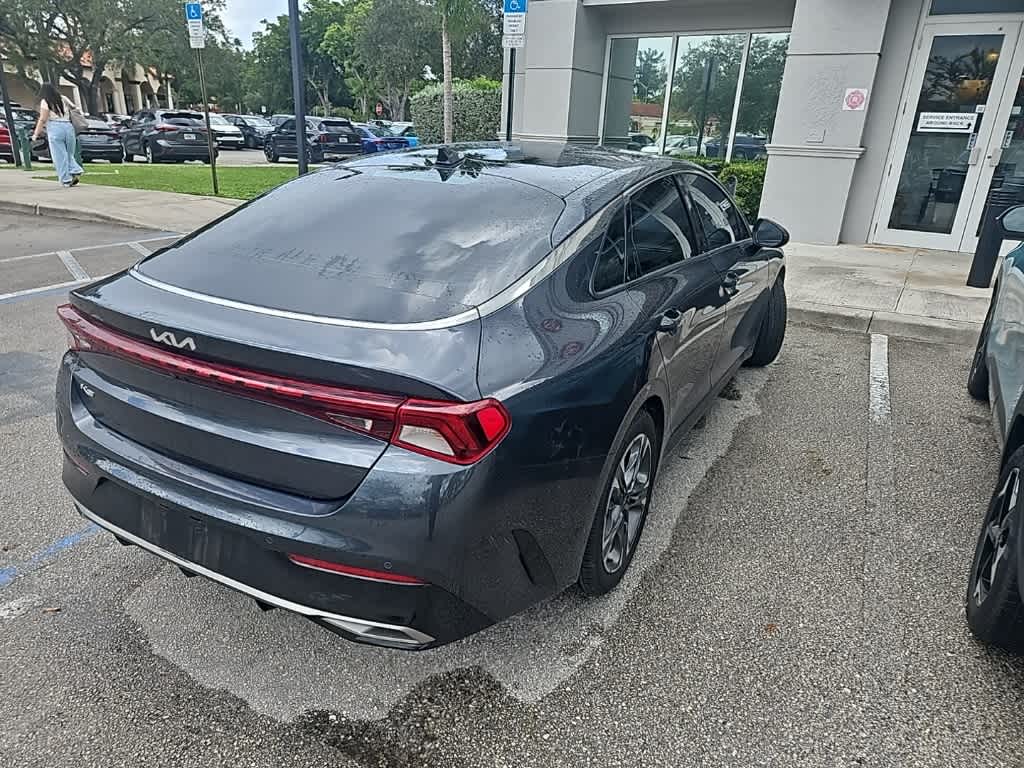 Thumbnail: 2022 Kia K5 - 14