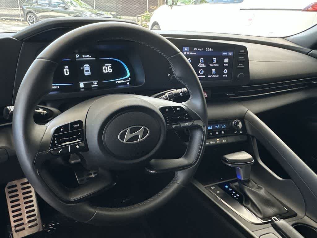 Thumbnail: 2025 Hyundai Elantra - 13