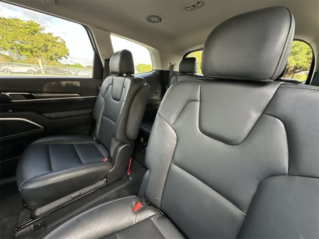 Thumbnail: 2023 Kia Telluride - 22