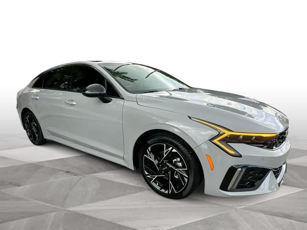 Thumbnail: 2025 Kia K5 - 2