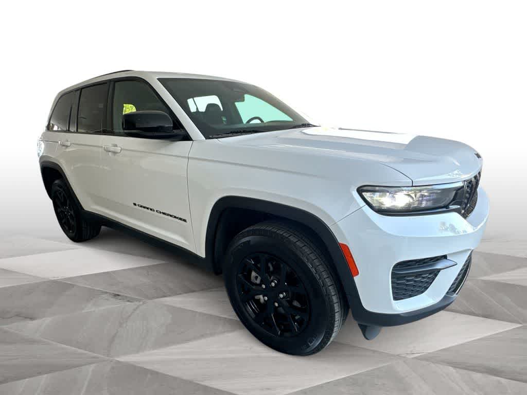 Thumbnail: 2025 Jeep Grand Cherokee - 2