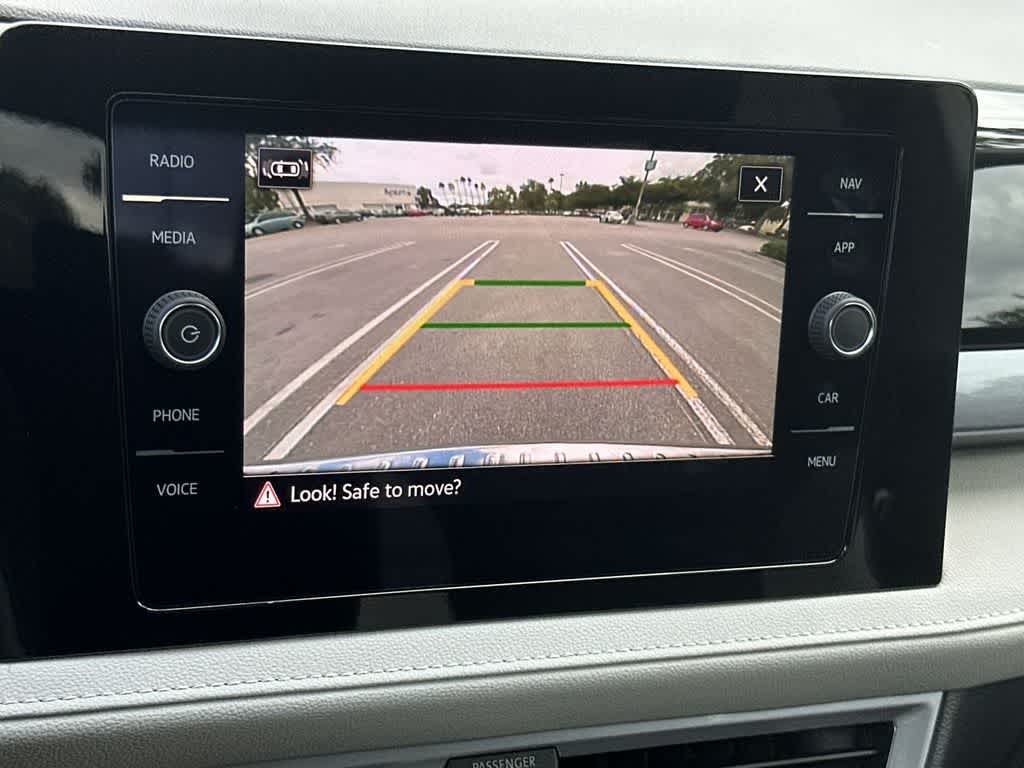 Thumbnail: 2025 Volkswagen Taos - 19