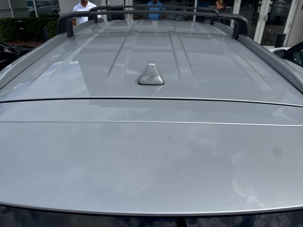 Thumbnail: 2023 Kia Sorento - 3