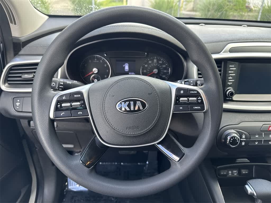 Thumbnail: 2020 Kia Sorento - 15