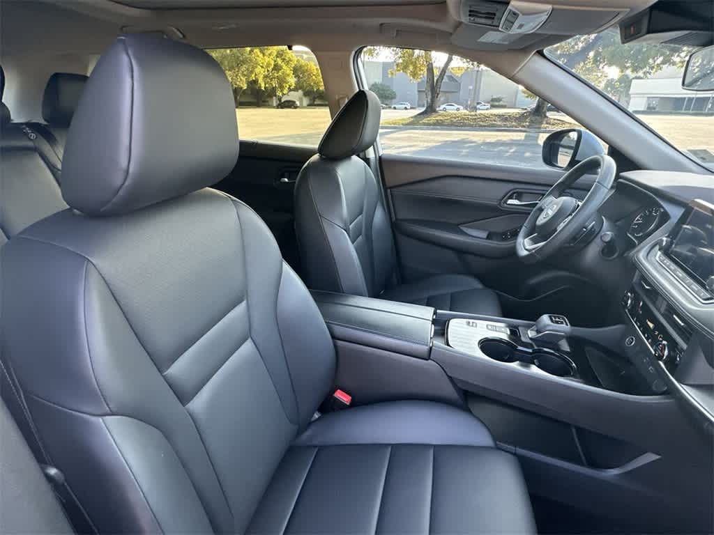 Thumbnail: 2023 Nissan Rogue - 28