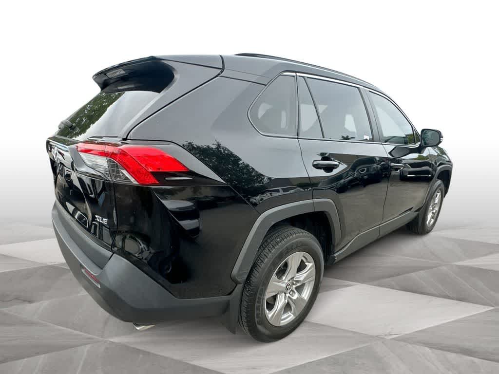 Thumbnail: 2024 Toyota RAV4 - 8