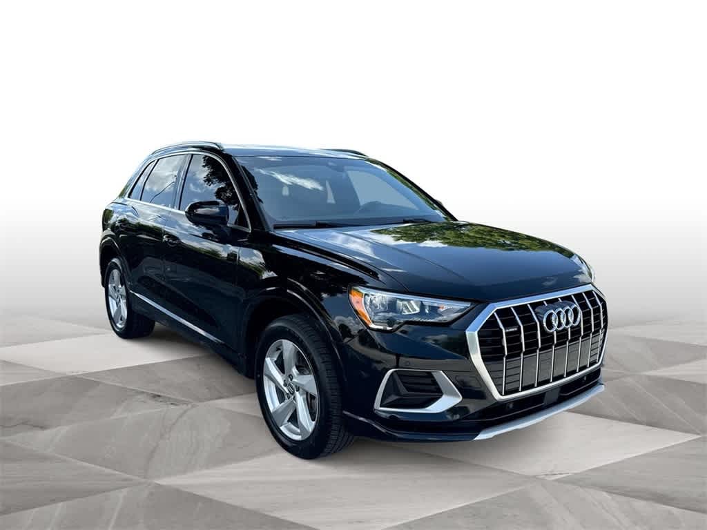 2020 Audi Q3 Premium 2