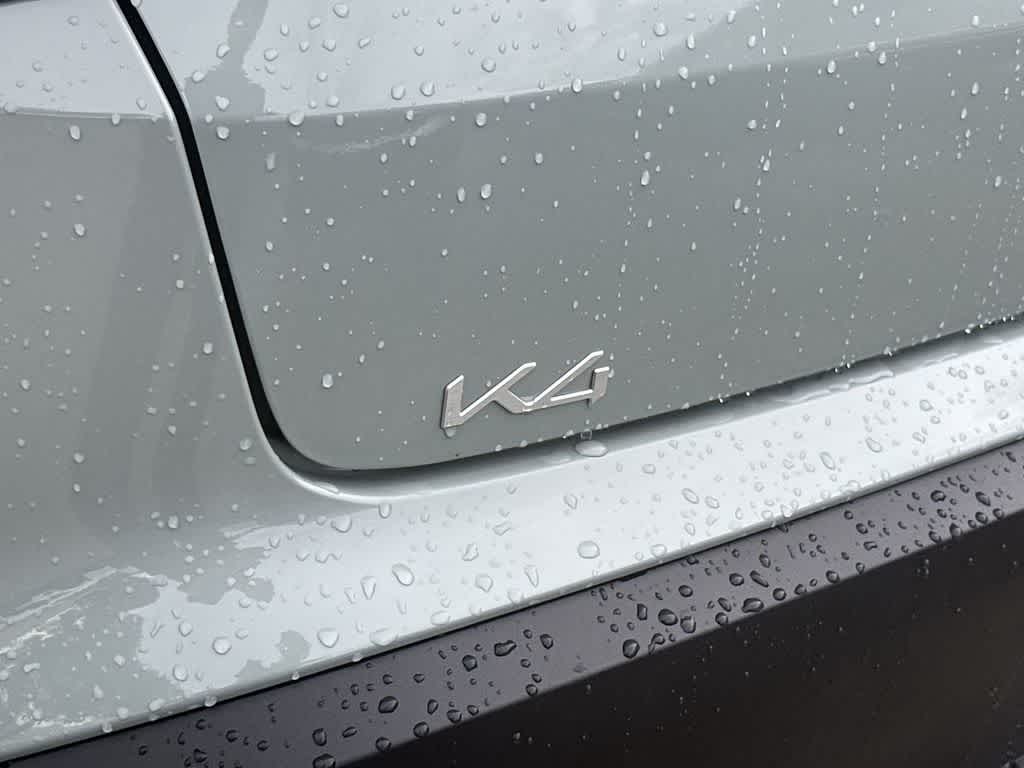 Thumbnail: 2026 Kia K4 - 10