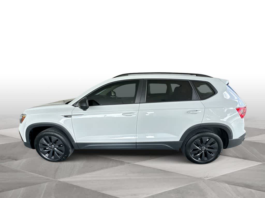 Thumbnail: 2023 Volkswagen Taos - 5