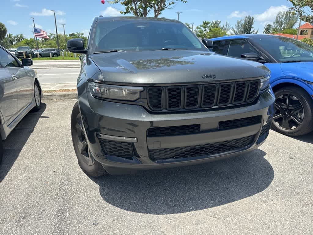 Thumbnail: 2022 Jeep Grand Cherokee L - 4