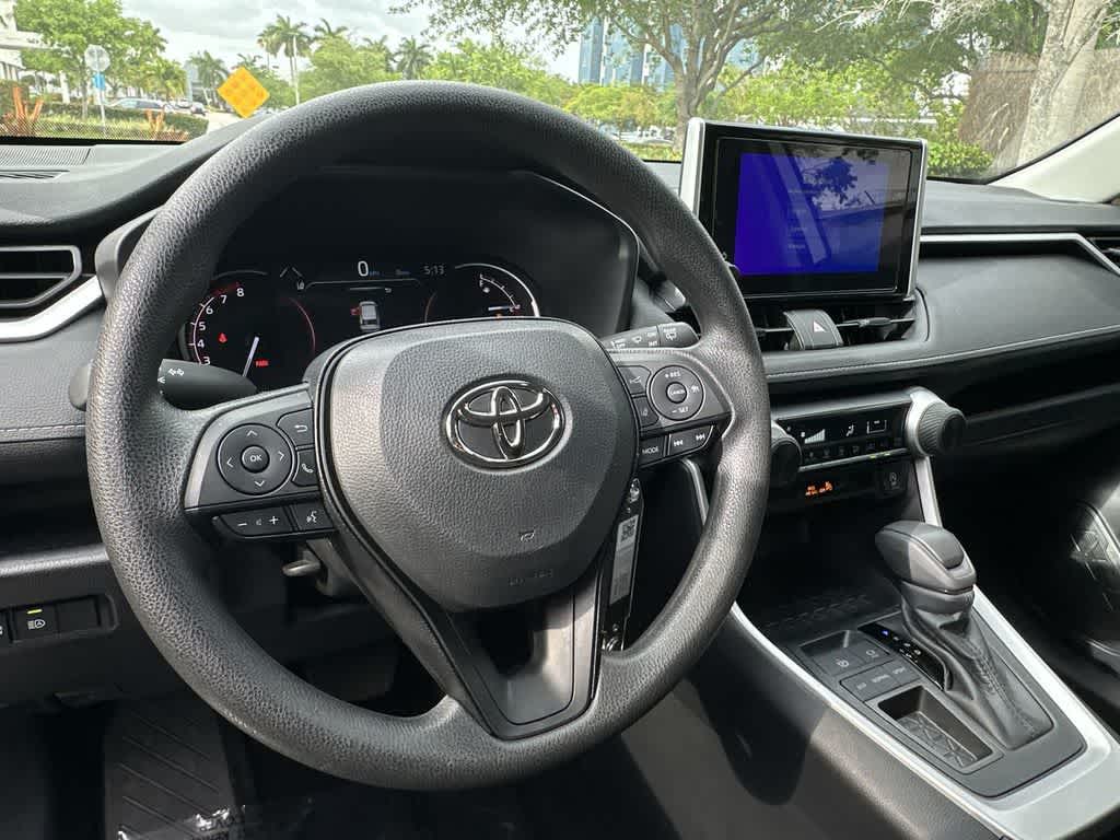 Thumbnail: 2025 Toyota RAV4 - 13