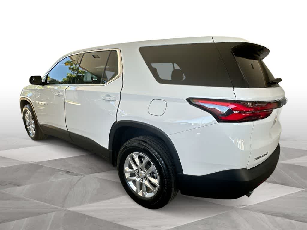 Thumbnail: 2023 Chevrolet Traverse - 6