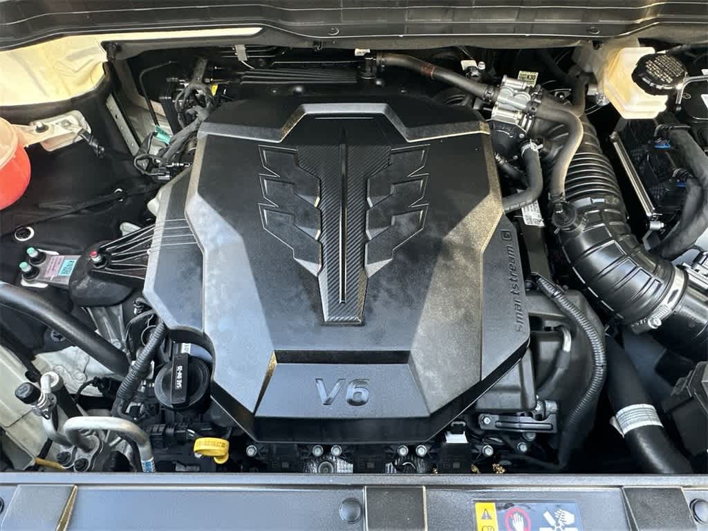 Thumbnail: 2023 Kia Carnival - 12