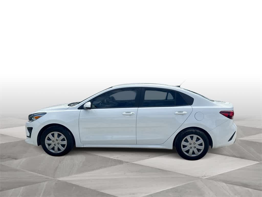 Thumbnail: 2023 Kia Rio - 5