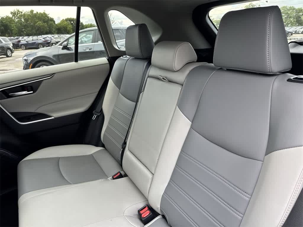 Thumbnail: 2024 Toyota RAV4 - 22