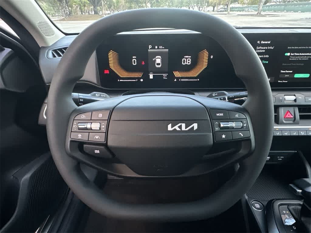 Thumbnail: 2026 Kia K4 - 15