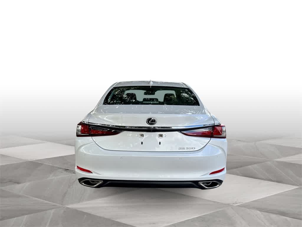 Thumbnail: 2021 Lexus ES - 7