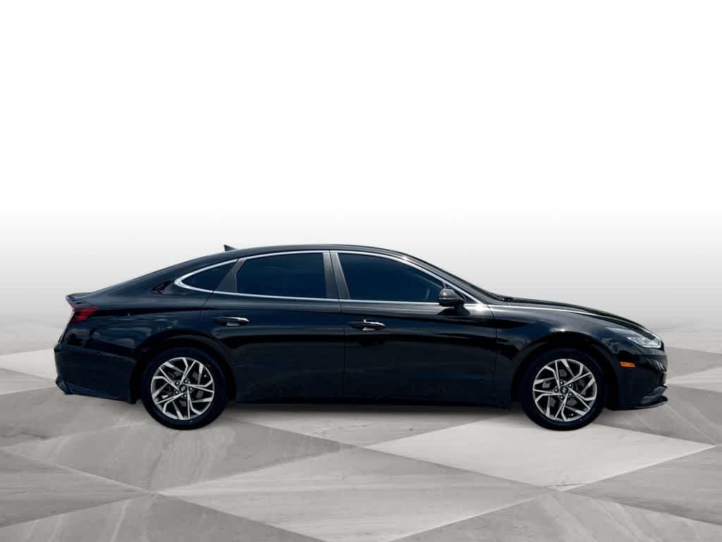 Thumbnail: 2023 Hyundai Sonata - 9